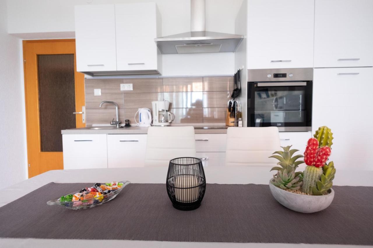 Apartments Mila Klenovica Dış mekan fotoğraf