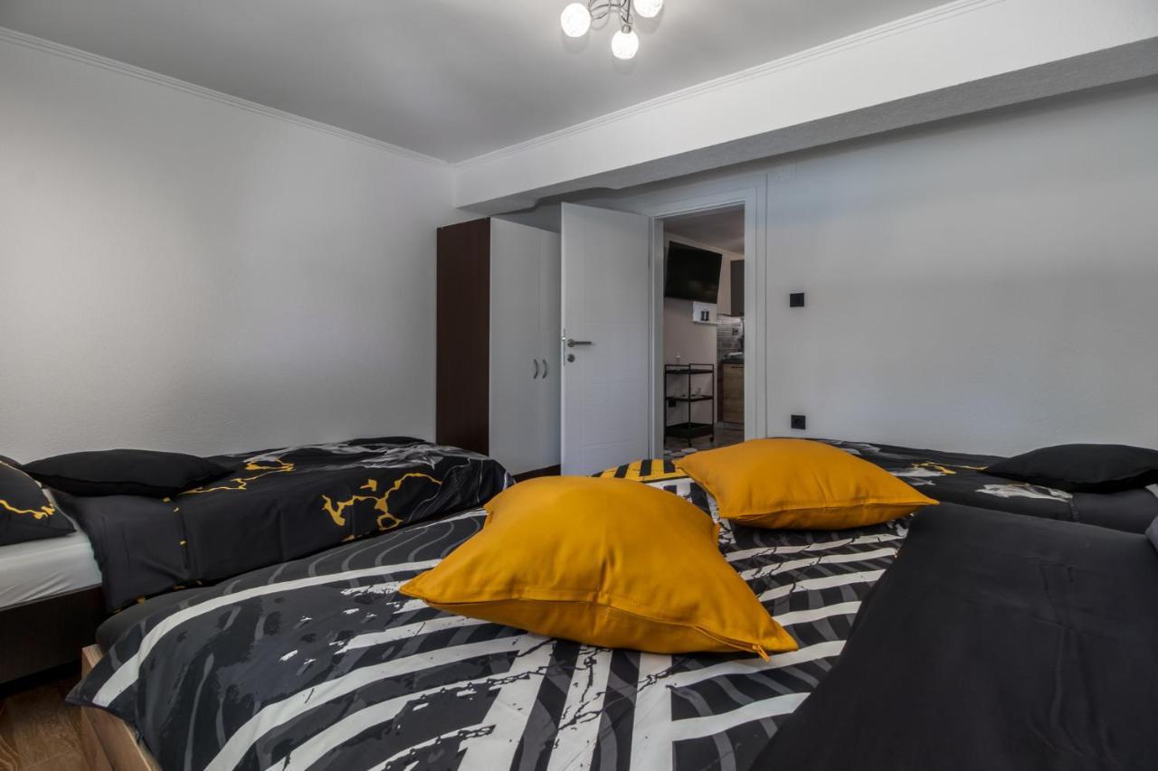 Apartments Mila Klenovica Dış mekan fotoğraf