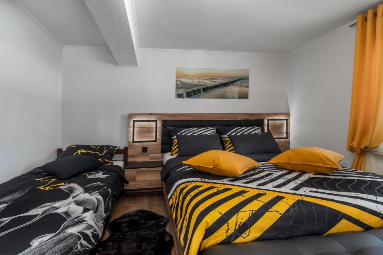 Apartments Mila Klenovica Dış mekan fotoğraf