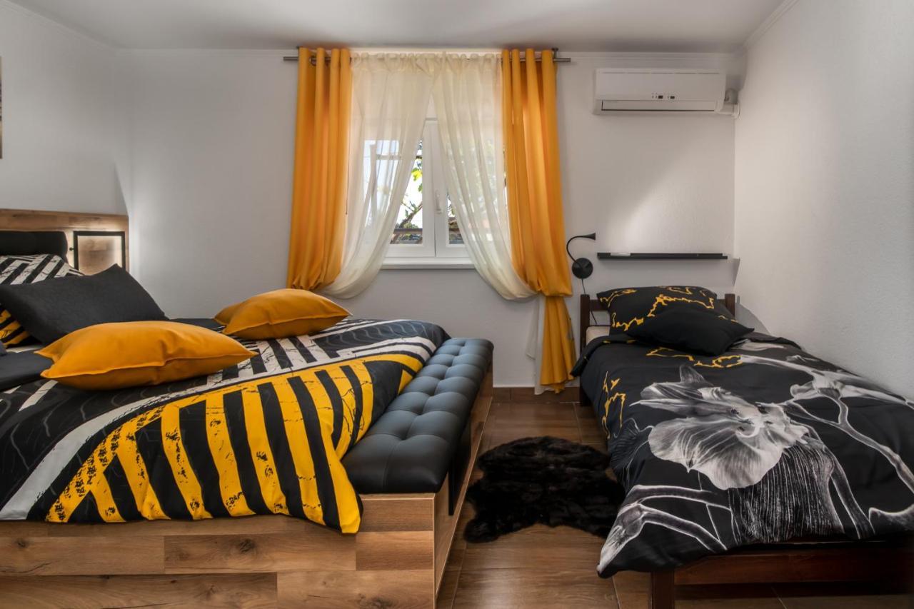 Apartments Mila Klenovica Dış mekan fotoğraf